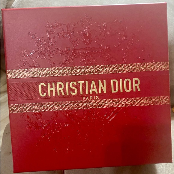 Christian Dior gift box - Picture 3 of 5